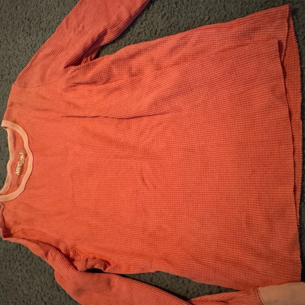 American Eagle Outfitters Coral Long Sleeve Top